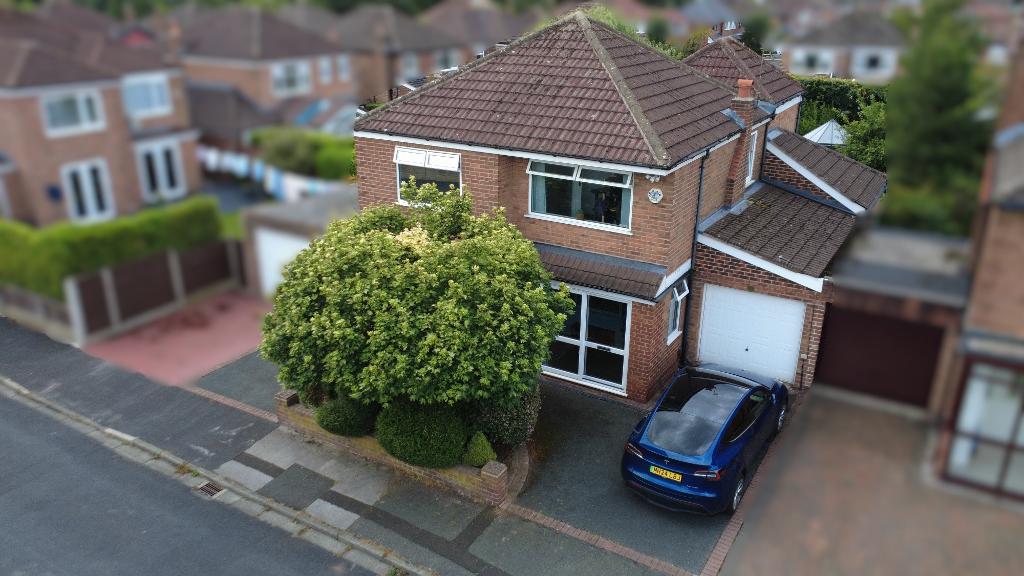 Bradwell Road, Hazel Grove, Stockport, SK7 6EU