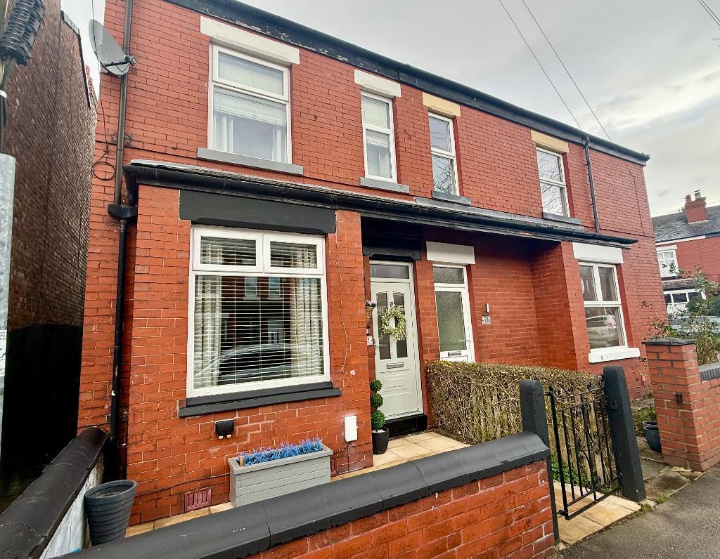 Vicarage Road, Cale Green, Stockport, SK3 8HL